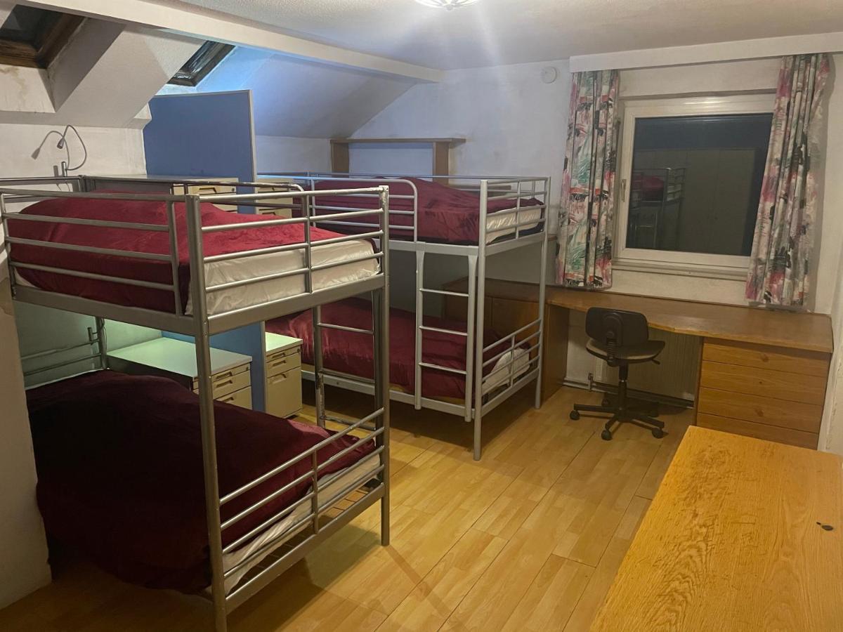 Suburb Hostel بوركيرسدورف المظهر الخارجي الصورة