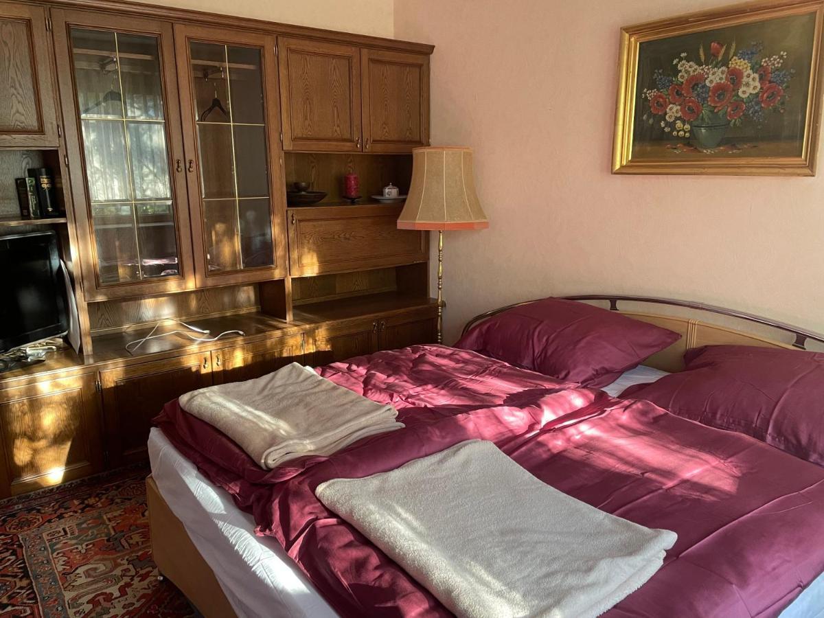 Suburb Hostel بوركيرسدورف المظهر الخارجي الصورة